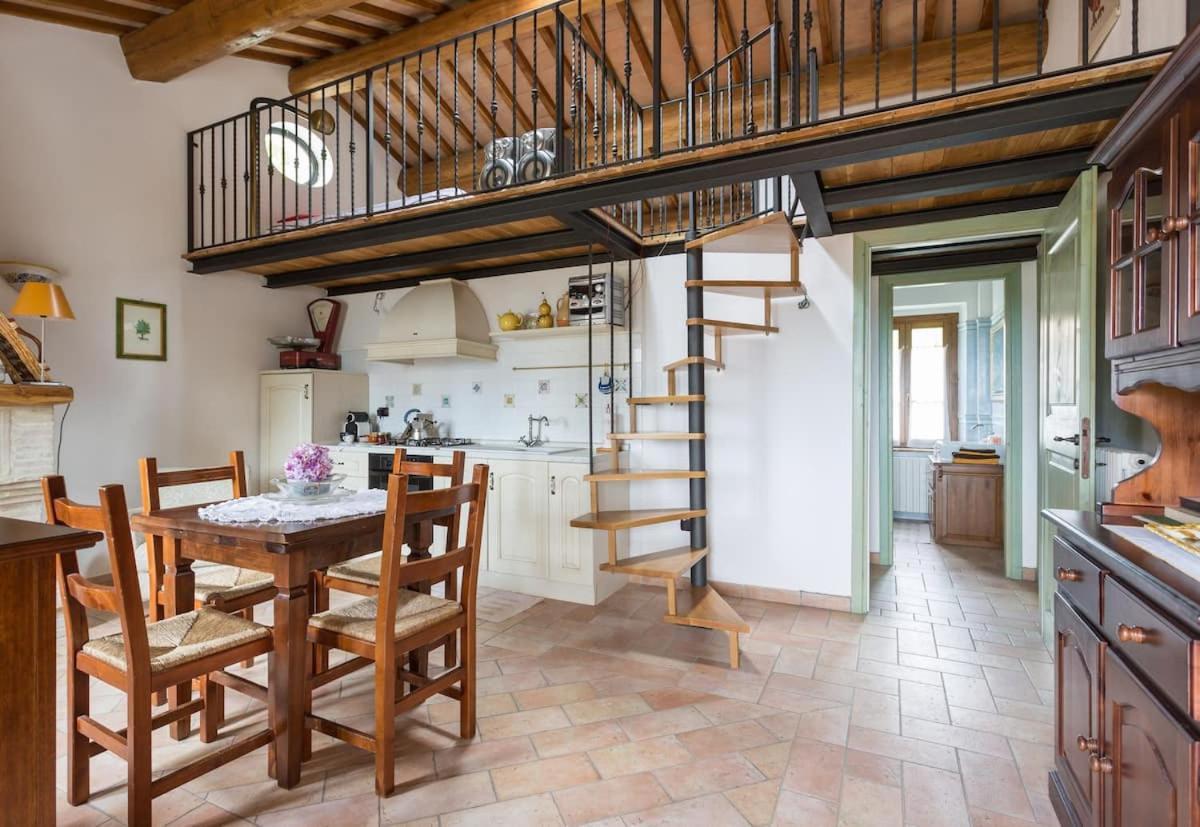 Casa Ridente Nella Valle Del Menotre Con Giardino Pale Eksteriør billede